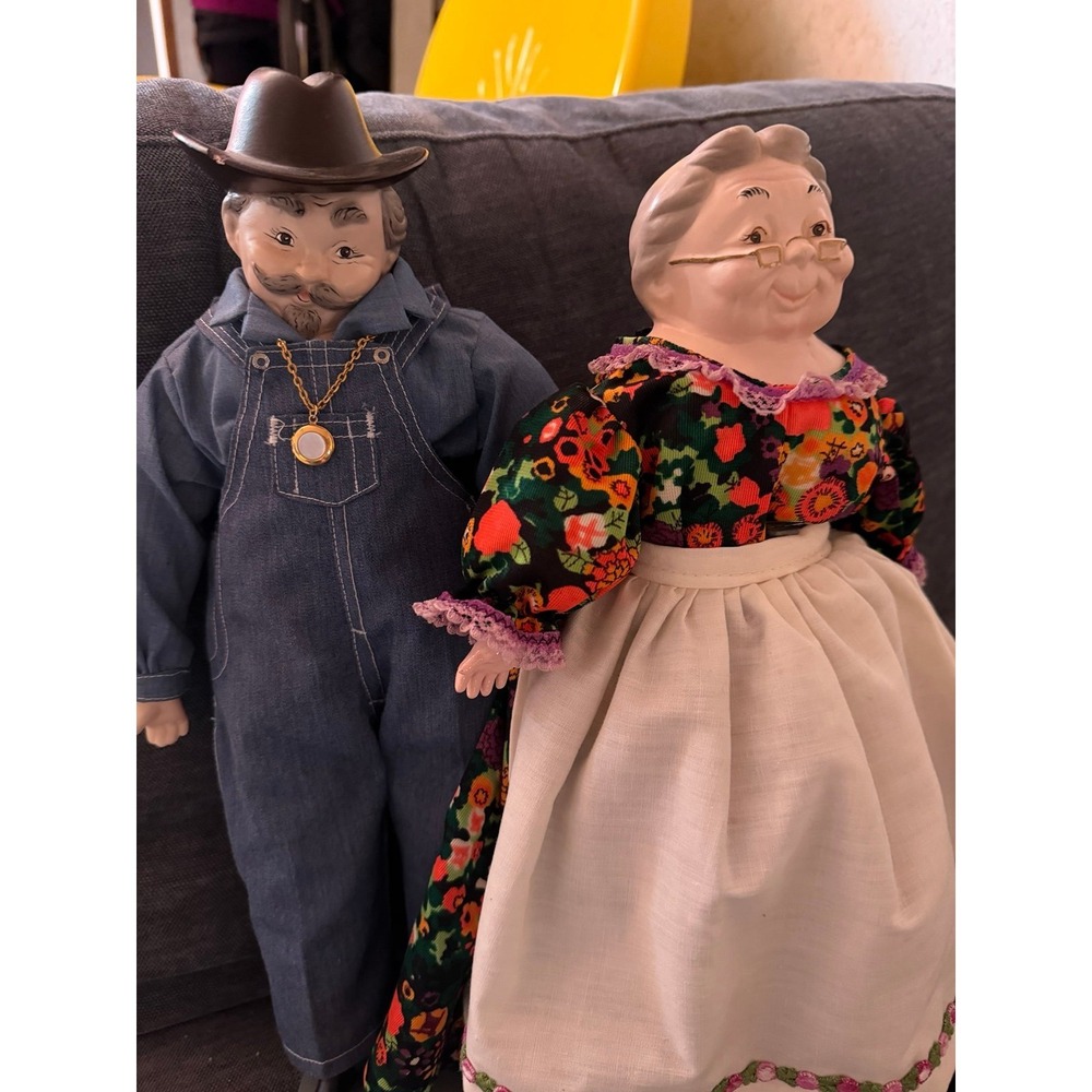 Doll grandma and grandpa. - Picture 1 of 8